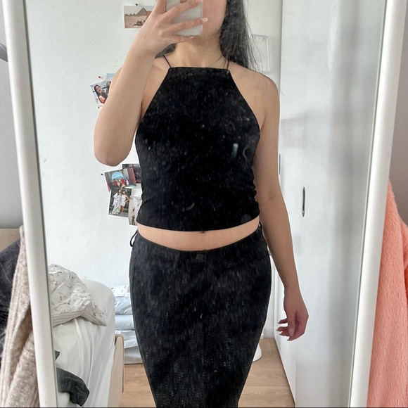 Black ribbed crop top - Picture 1 of 2